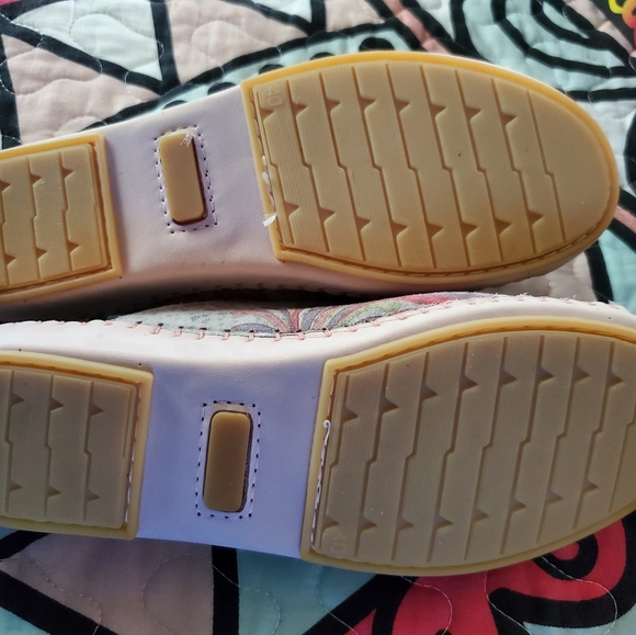 la Plume Women's Italian Size 40/8.5 PAISLEY Sandals ~ NEW WITH BOX - Picture 7 of 9